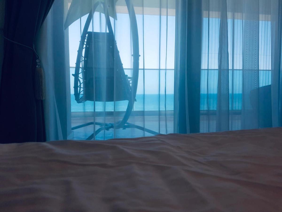 Wave 2 Mamaia Prima Linie Vedere La Mare 120Mp Navodari Dış mekan fotoğraf